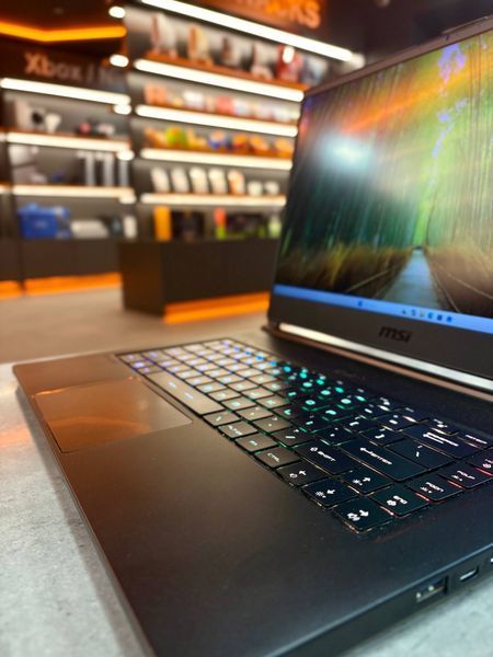 Ноутбук MSI GS65 i7-8750H/ GTX 1070/RAM 16 GB/SSD 480 GB 21023439 фото